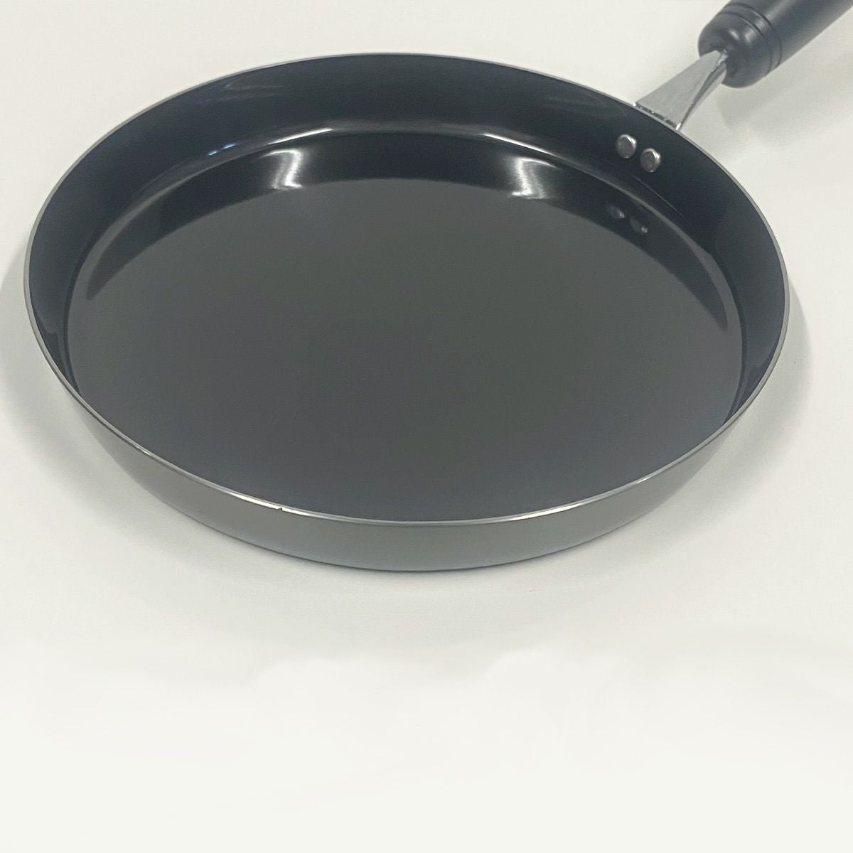 BWS SELECTION 目玉焼きがおいしく焼ける鉄のフライパン《公式